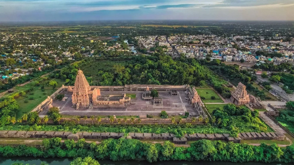 Brihadeeswara Temple, Thanjavur: Chola Architecture and the Grammar of Sacred Geometry 1 Aerial View 2 thanjavur Brihadesvara Temple Tanjavur India