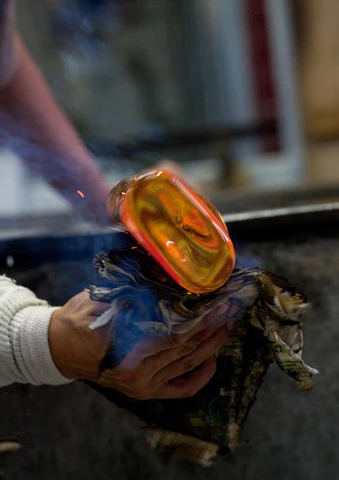 Murano Glassmaking: Venetian Craft in a Modern Design World 1 Cameo Technique