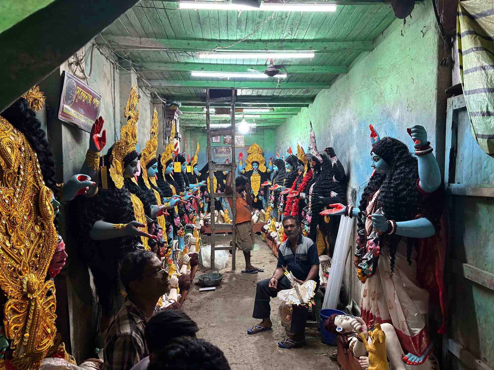 Kumartuli during Kalipuja 3