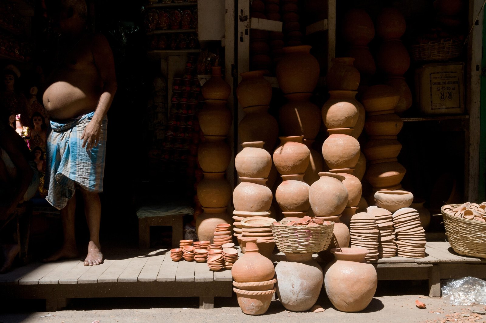 Through Soumendra Saha’s Unhurried Eye 6 Through Soumendra Saha’s Unhurried Eye - COG India Art