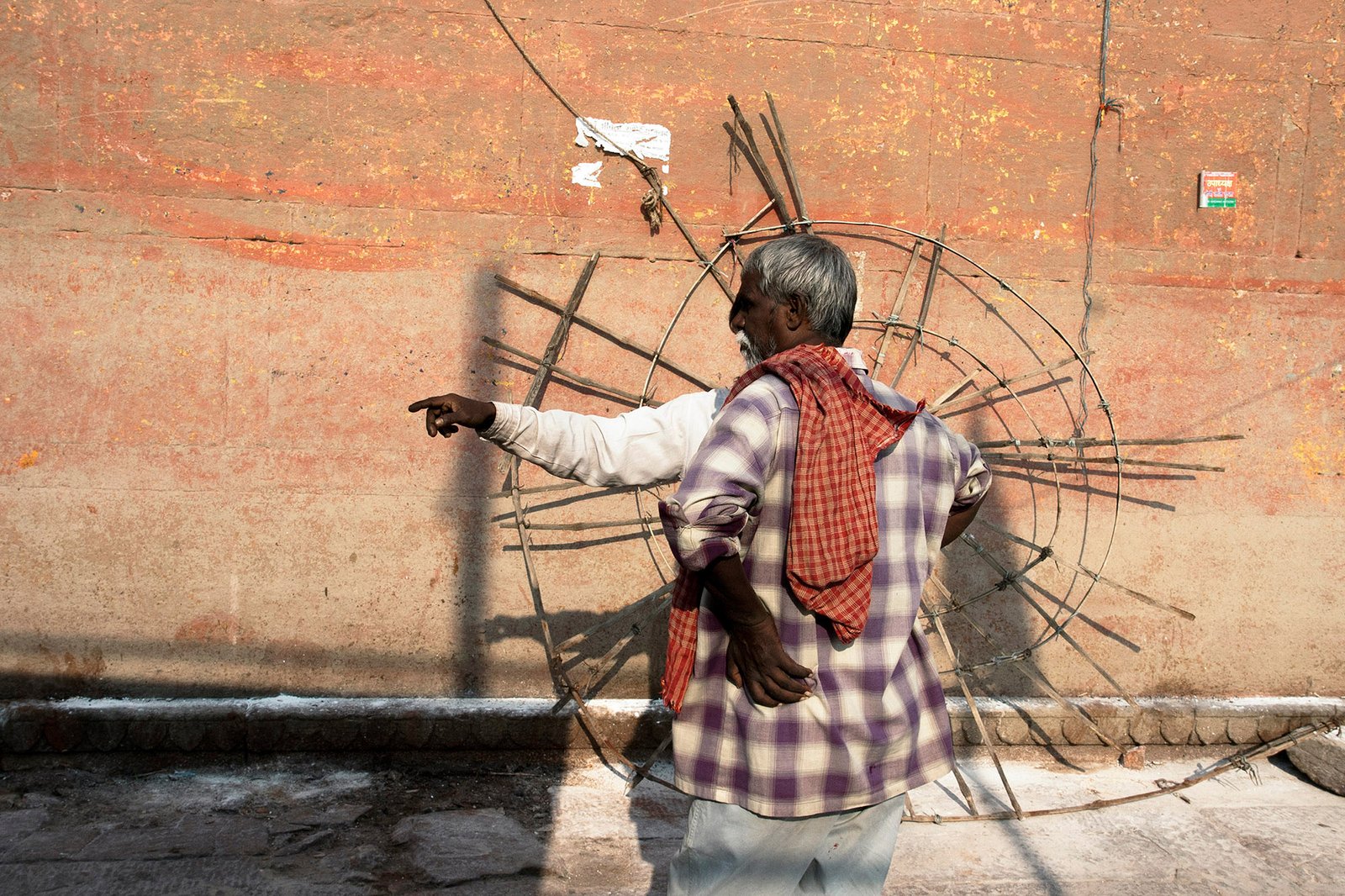 Through Soumendra Saha’s Unhurried Eye 4 Through Soumendra Saha’s Unhurried Eye - COG India Art