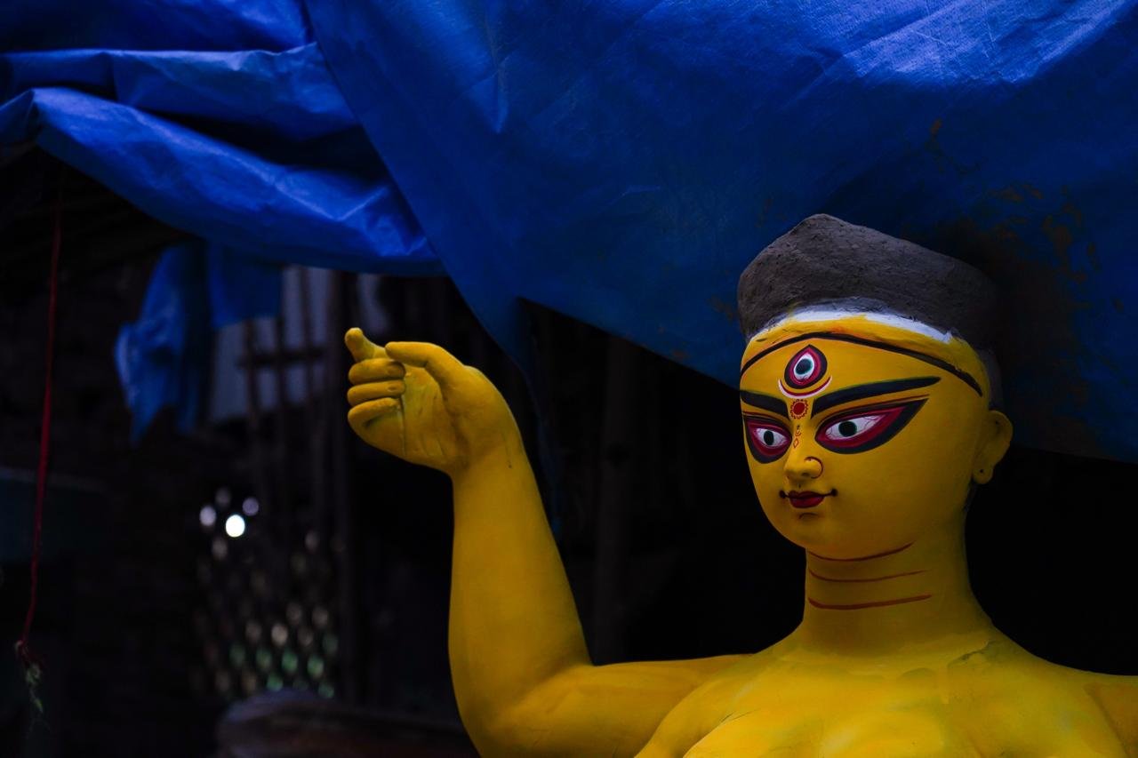 Unfinished idol Photo © Saikat Mondal