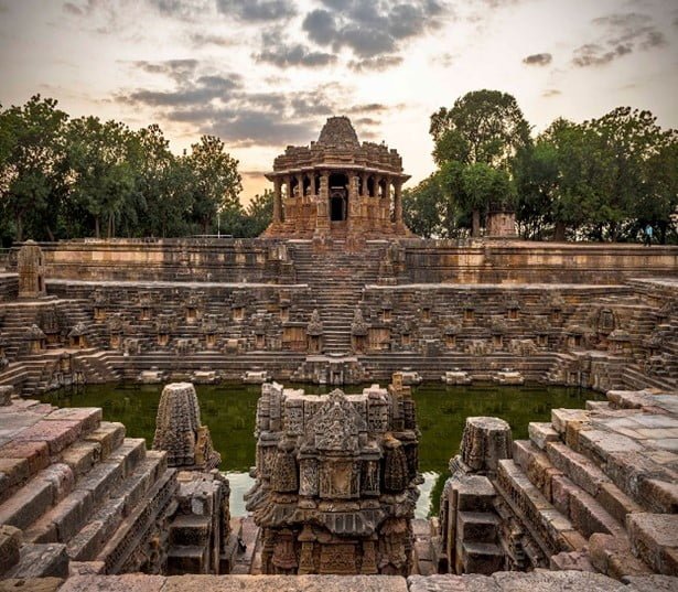Sacred Geometry in Indian Temple Design: Cosmology, Proportion, and Architectural Practice 24 sun temple modhera